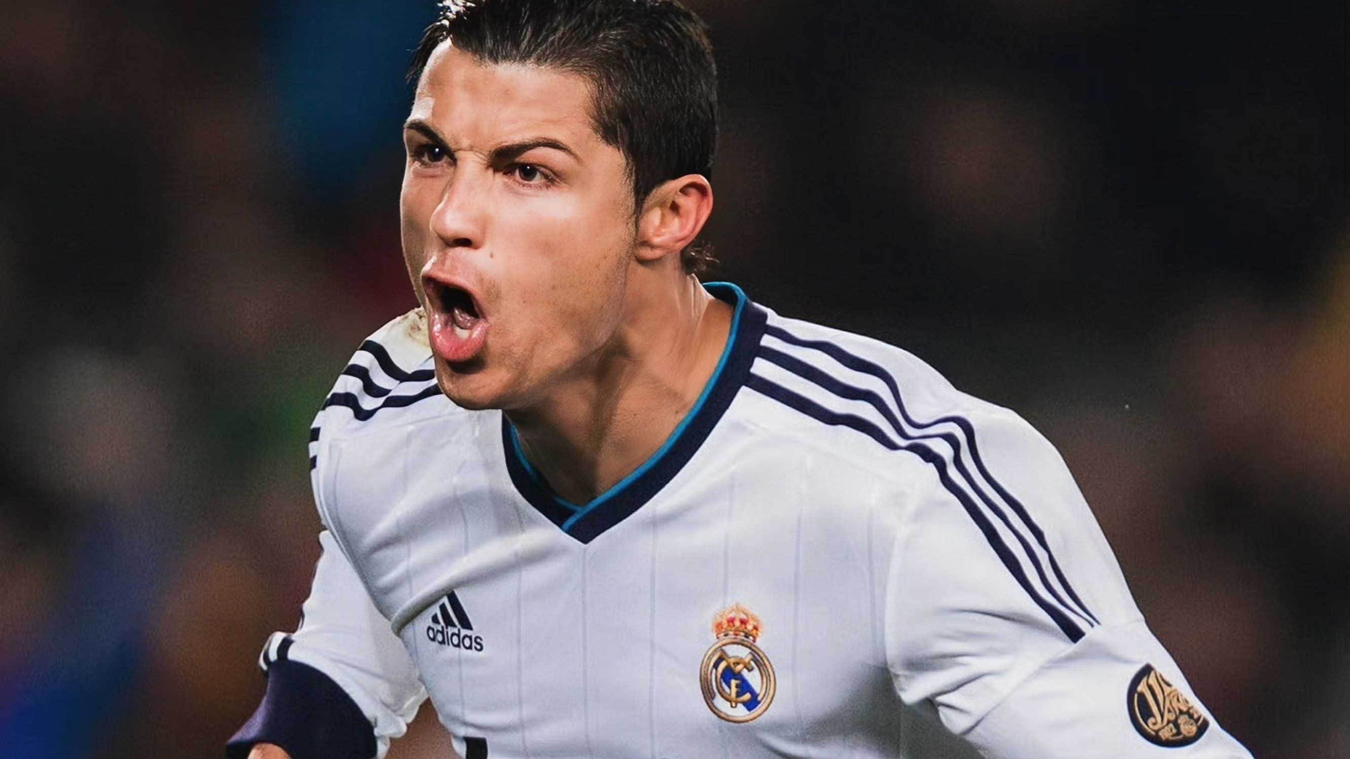 包含C罗在掘金比赛中险胜,重返赛场引发热议!的词条