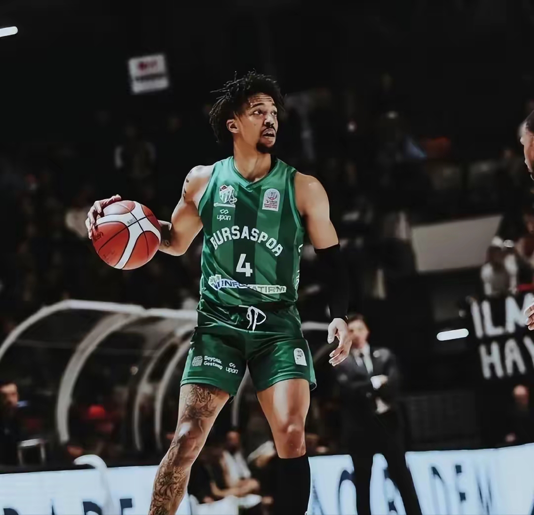 法甲次回合爆出冷门！本菲卡鏖战广厦男篮，争冠形势突变(入主军需处战忽改战恐了免费阅读)